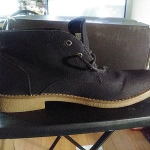 *Used* Mens Perry Ellis Shoes